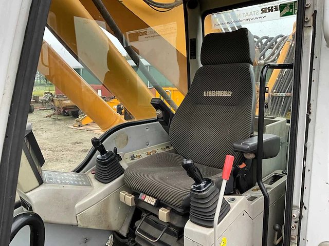 Liebherr a954c hd litronic overslagkraan - afbeelding 64 van  75