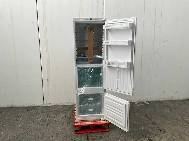 Liebherr icbs-3224-20 koelvriescombinatie - afbeelding 2 van  7
