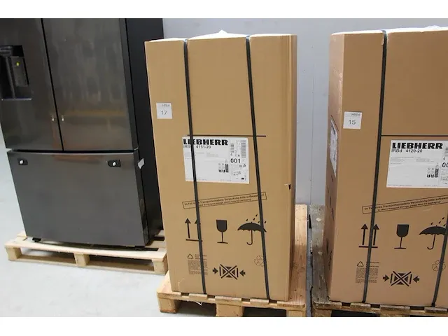 Liebherr irbd 4151-20 combi-koelkast ingebouw wit. nishoogte 122 cm. inhoud koelen 159 liter. inhoud vriez... - afbeelding 2 van  4
