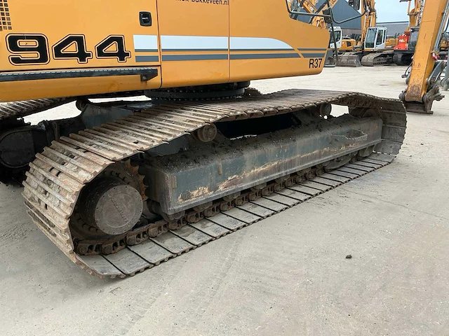 Liebherr r944c hds rupsgraafmachine - afbeelding 18 van  38