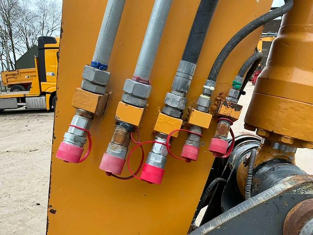 Liebherr r944c hds rupsgraafmachine - afbeelding 24 van  38