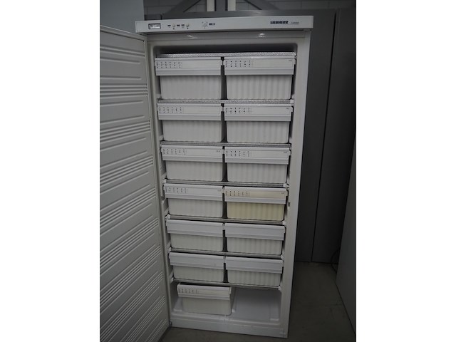 Liebherr - afbeelding 3 van  5