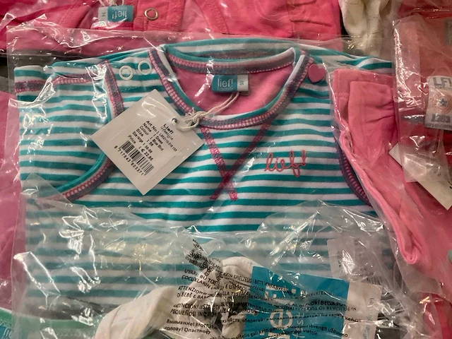 Lief babykleding (110x) - afbeelding 8 van  26