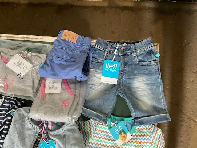 Lief! kinderkleding (107x) - afbeelding 9 van  27
