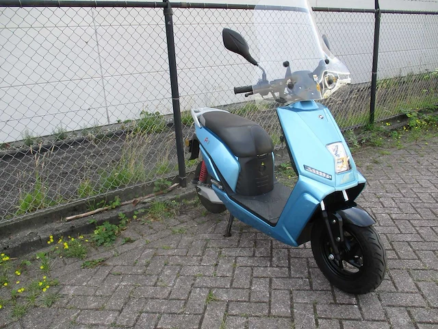 Lifan - snorscooter - e3 - e-scooter - afbeelding 9 van  13