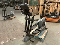 Life fitness 9500hr crosstrainer - afbeelding 1 van  7