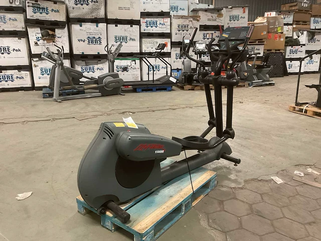 Life fitness 9500hr crosstrainer - afbeelding 3 van  7