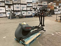 Life fitness 9500hr crosstrainer - afbeelding 3 van  7