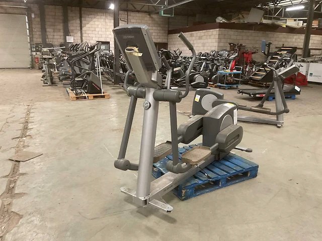 Life fitness 95xi crosstrainer - afbeelding 2 van  5