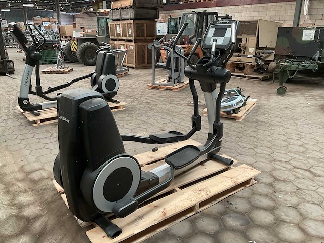 Life fitness 95xs crosstrainer - afbeelding 3 van  6