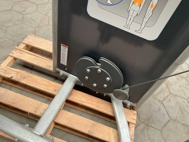 Life fitness lat pulldown - afbeelding 6 van  7