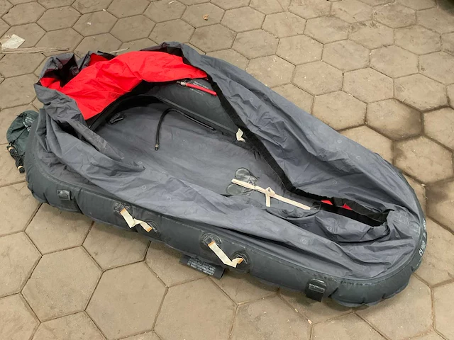 Life raft - afbeelding 2 van  5