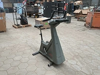 Lifecycle 9500hr home trainer - afbeelding 2 van  6