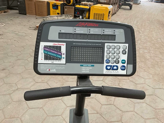 Lifefitness 9500hr home trainer - afbeelding 6 van  7