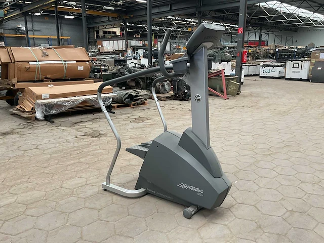 Lifefitness 95si stepper - afbeelding 1 van  6