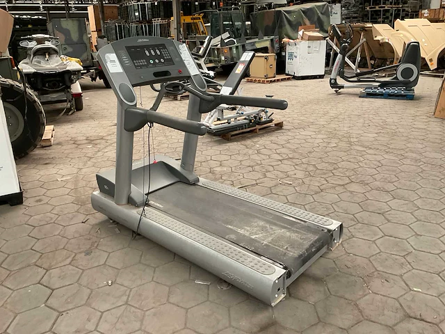 Lifefitness 95ti loopband - afbeelding 3 van  7
