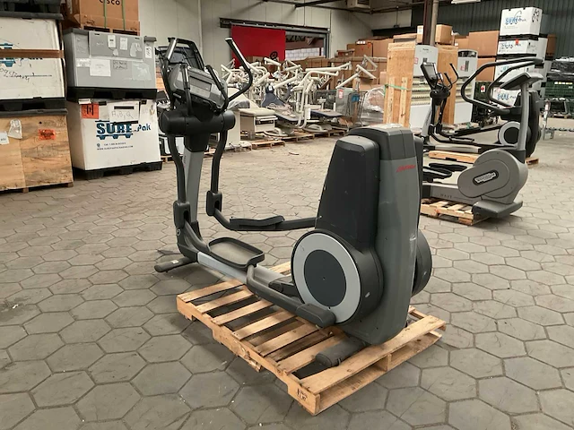 Lifefitness 95x crosstrainer - afbeelding 2 van  6