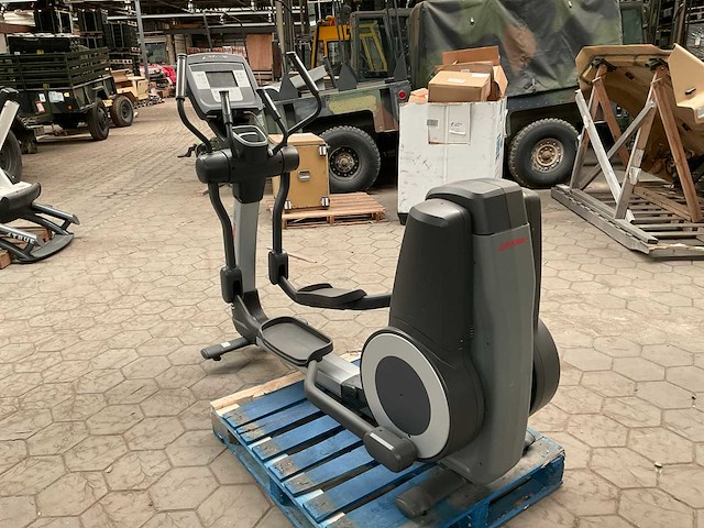 Lifefitness 95x crosstrainer - afbeelding 5 van  12