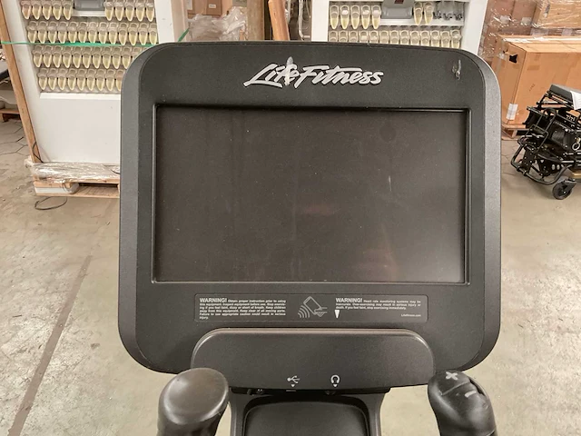 Lifefitness 95xs crosstrainer - afbeelding 6 van  7