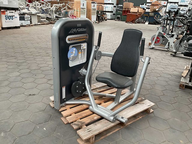 Lifefitness chest press - afbeelding 1 van  5