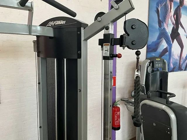 Lifefitness krachtstation - afbeelding 7 van  9