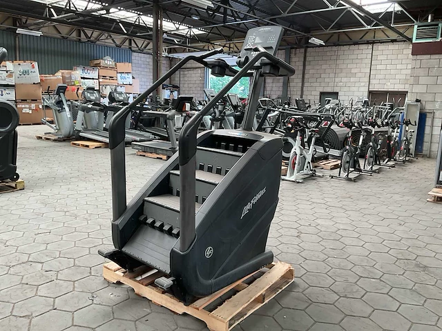 Lifefitness power mill climber - afbeelding 1 van  6