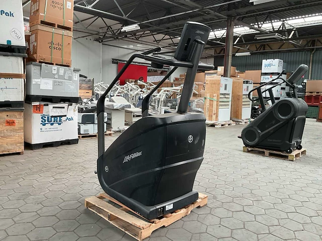 Lifefitness power mill climber - afbeelding 2 van  6