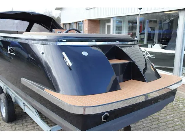 Lifestyle 750 tender 110hp | snelvarende tendersloep - afbeelding 8 van  21