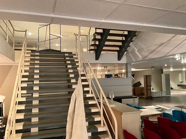 Lifetime hangstoel - afbeelding 2 van  6