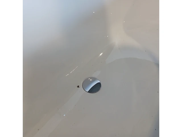 Ligbad, villeroy & boch, onovo, glanswit - afbeelding 8 van  11