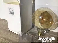 Light source