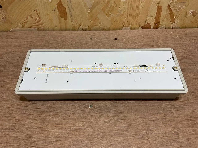 Lightronics pvx e 4-840 fr 7032 plafond/wandlamp (5x) - afbeelding 6 van  8