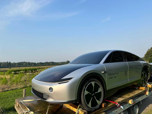 Lightyear - mockup - prototype solar powered car - afbeelding 2 van  27