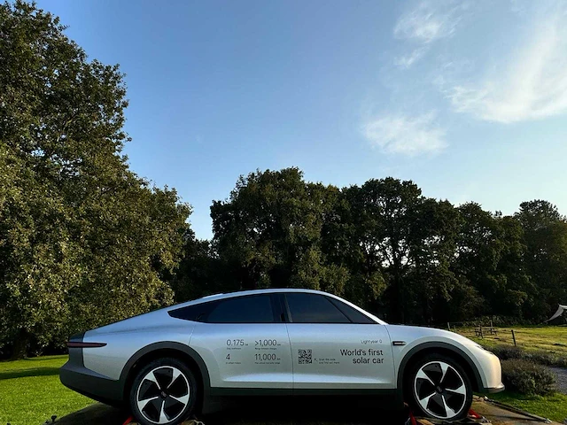 Lightyear - mockup - prototype solar powered car - afbeelding 10 van  27