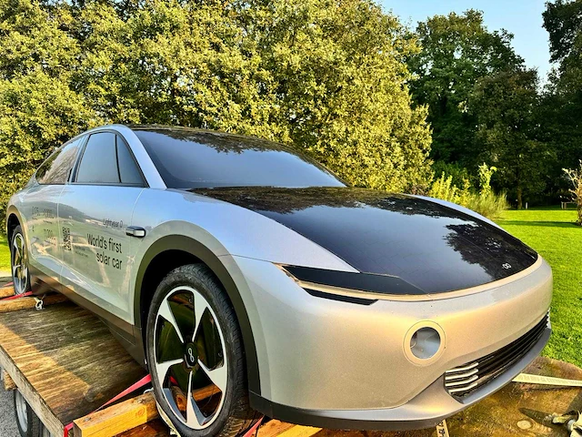 Lightyear - mockup - prototype solar powered car - afbeelding 20 van  27