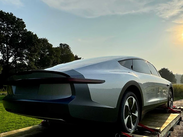 Lightyear - mockup - prototype solar powered car - afbeelding 24 van  27