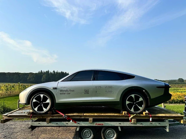 Lightyear - mockup - prototype solar powered car - afbeelding 27 van  27