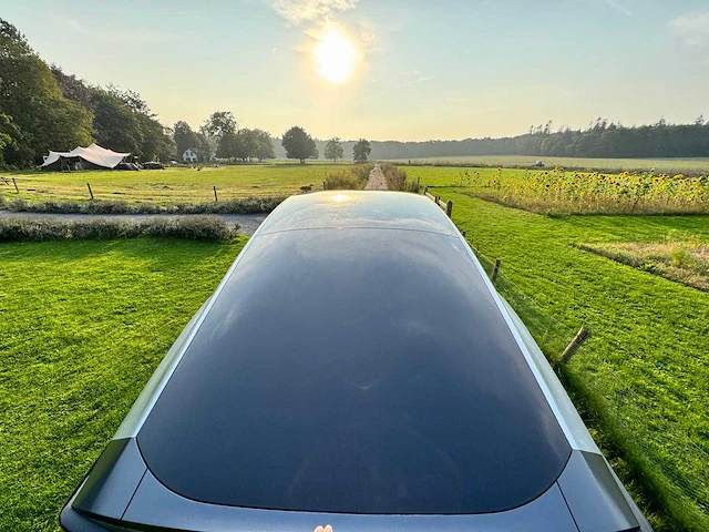 Lightyear - mockup - prototype solar powered car - afbeelding 15 van  27