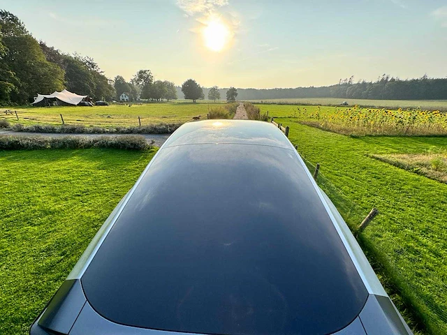 Lightyear - mockup - prototype solar powered car - afbeelding 16 van  27