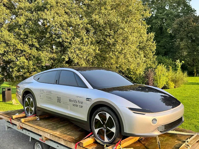 Lightyear - mockup - prototype solar powered car - afbeelding 19 van  27