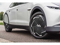 Lightyear - one - cc01 - car - 2022 - afbeelding 45 van  69