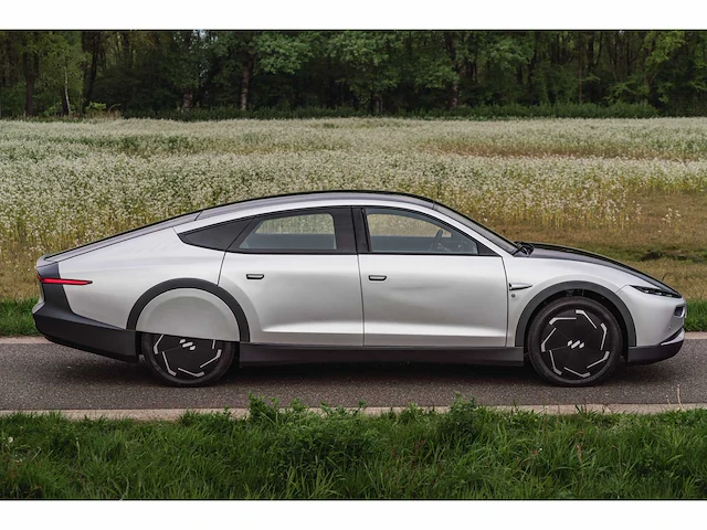 Lightyear - one - cc01 - car - 2022 - afbeelding 48 van  69