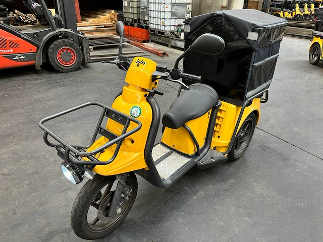 Ligier - pulse - 3 - electrische bezorg scooter - afbeelding 4 van  7