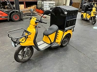 Ligier - pulse - 3 - electrische bezorg scooter - afbeelding 1 van  7