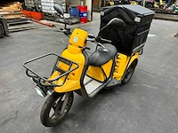 Ligier - pulse - 3 - electrische bezorg scooter - afbeelding 1 van  7