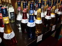 Likeur bols zeven smaken waaronder mango, watermeloen en strawberry. - afbeelding 2 van  2