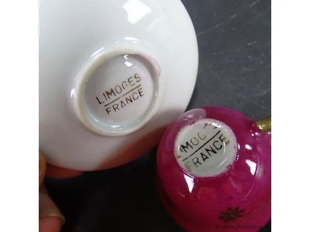 Limoges?. miniatuur kop en schotels - afbeelding 3 van  3
