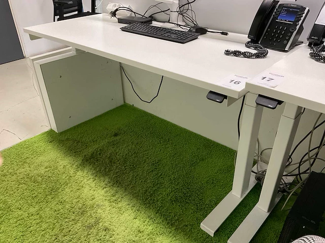 Linak bureau - afbeelding 2 van  8