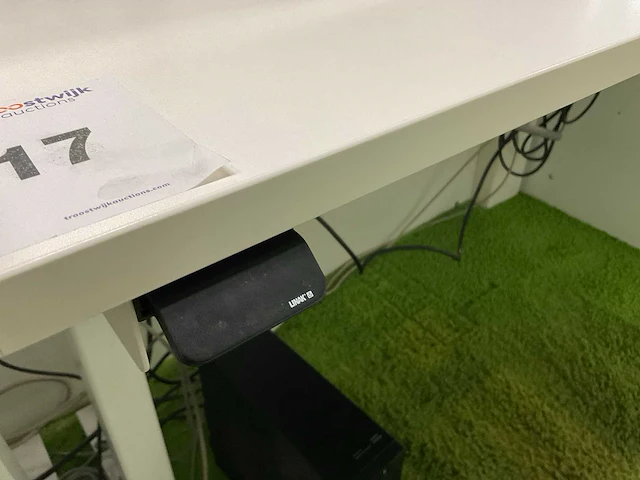 Linak bureau - afbeelding 3 van  9