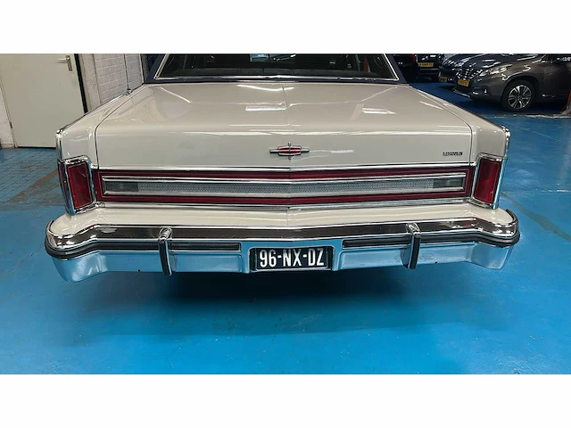Lincoln - 1979 - continental touncar - v8 benzine lpg - 96-nx-dz - afbeelding 31 van  35